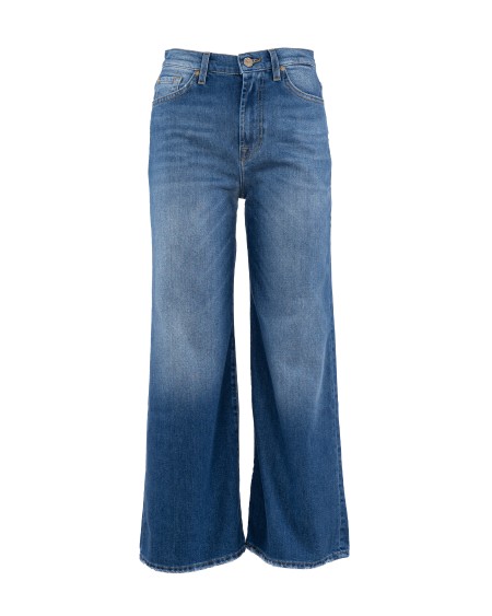 Shop SEVEN  Jeans: Seven jeans in cotone elasticizzato " The Cropped Jo".
Caratterizzato da taglio cropped.
Gamba svasata.
Vita alta.
Denim blu medio sbiadito e rifinito con baffature per ottenere un effetto vintage.
Composizione: 92% cotone 8% poliammide.
Fabbricato in Romania.. THE CROPPED JO JSTHC250RI-D